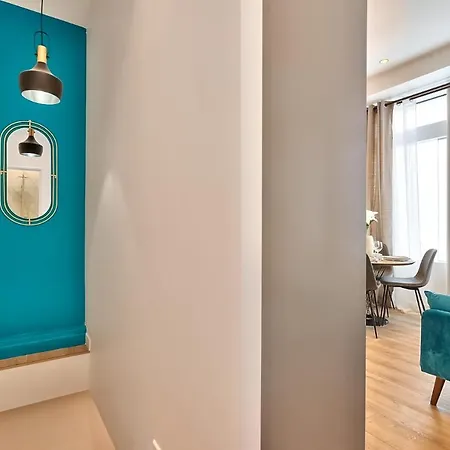 Apartmán Newly Renovated ! Stunning 2br In The Heart Of 15 Paříž